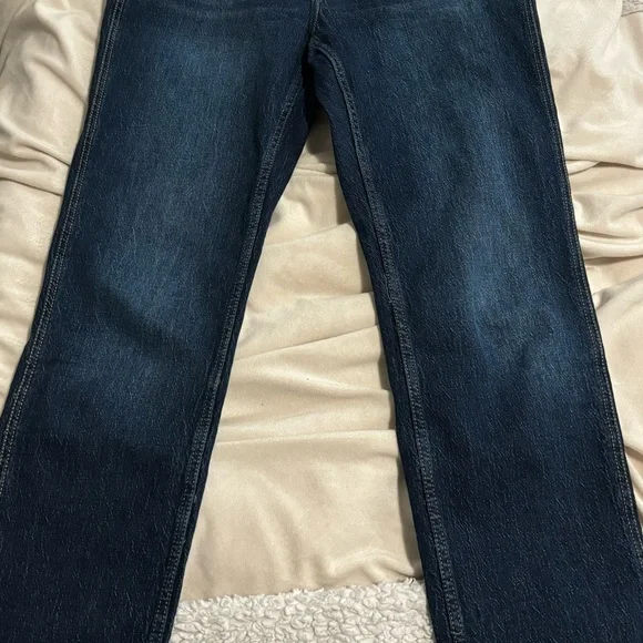 Zara Women's Dark Blue Jeans - Picture 2 of 3